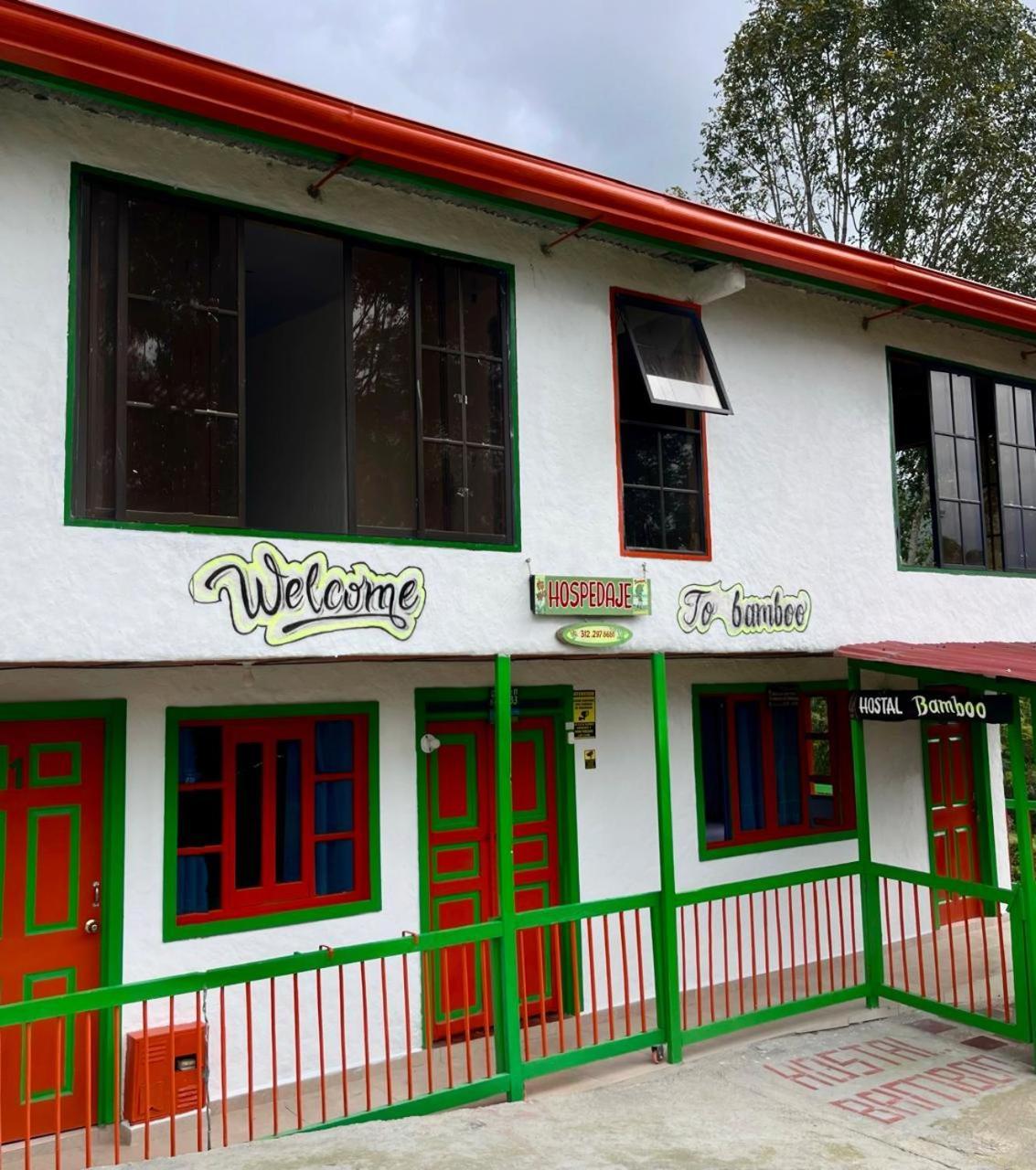 Hostal Bamboo Саленто Экстерьер фото